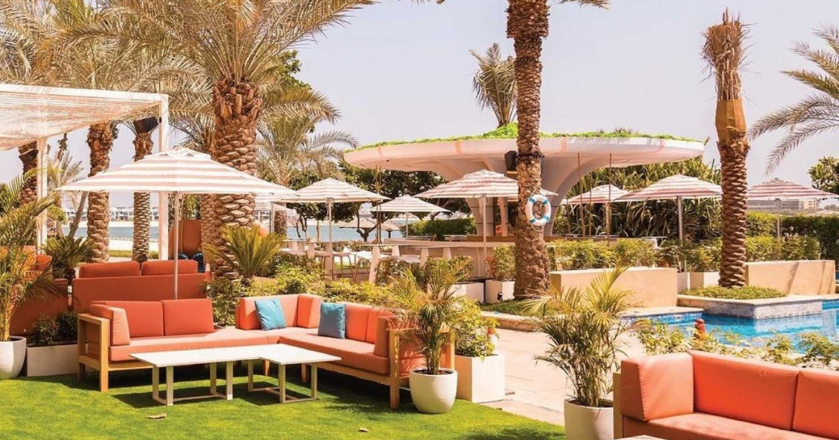Enjoy Palm Jumeirah's Best Beachside Brunch At Peaches And Cream